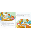 The Berenstain Bears Go Out To Eat